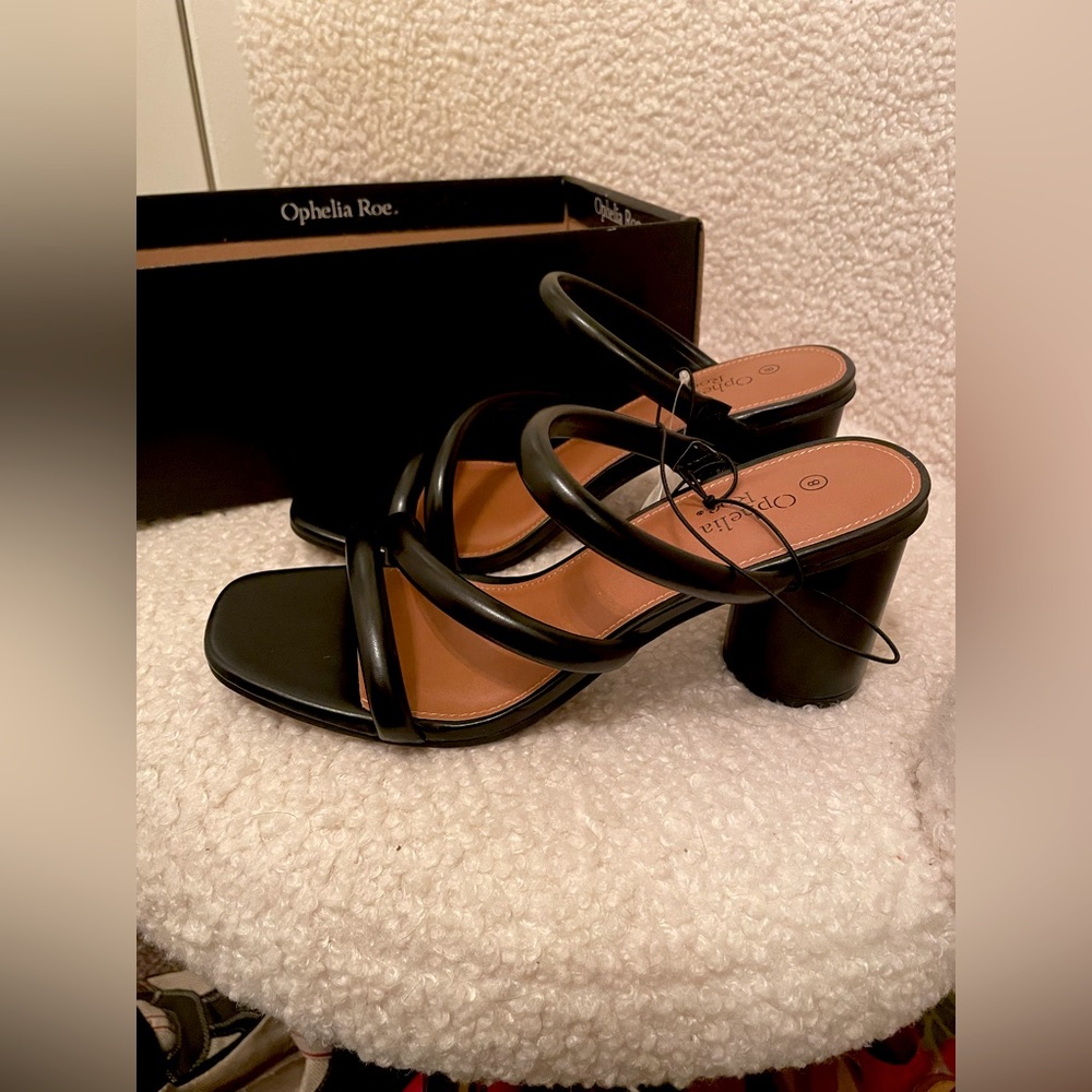 Size 8 Ophelia Rose Cali Black Sandal Heels